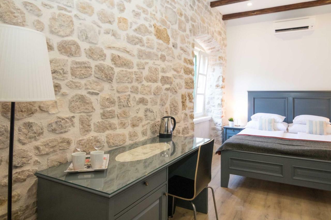 Mediterraneo Luxury Rooms Sibenik Bagian luar foto